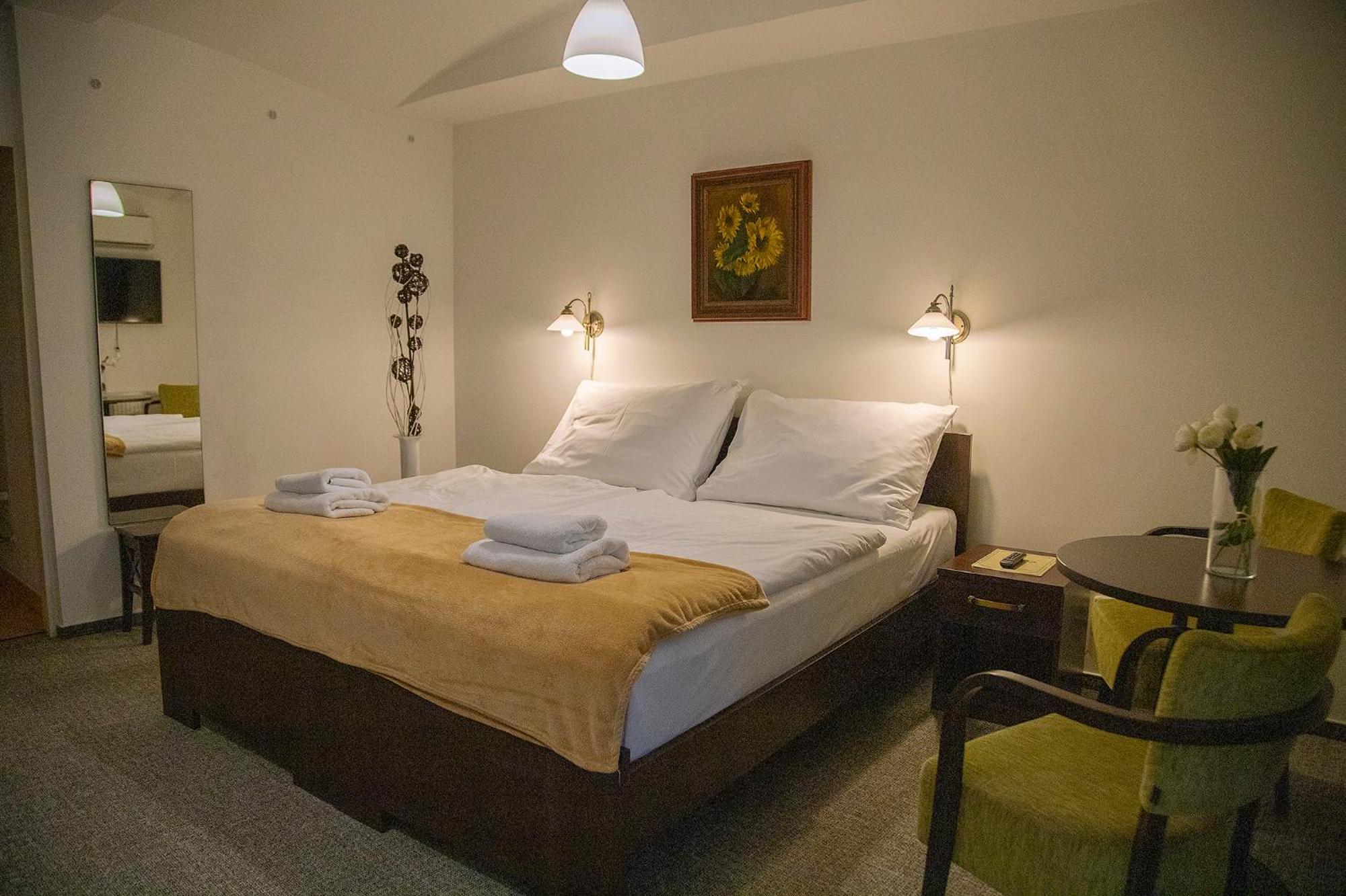 Old Prague House Bed & Breakfast Bagian luar foto