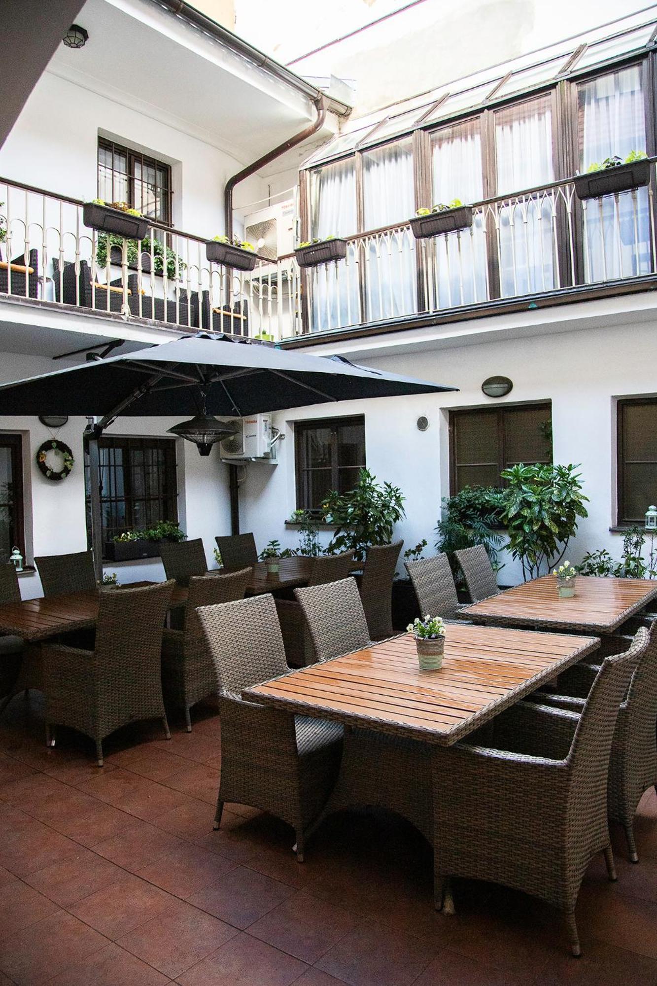 Old Prague House Bed & Breakfast Bagian luar foto